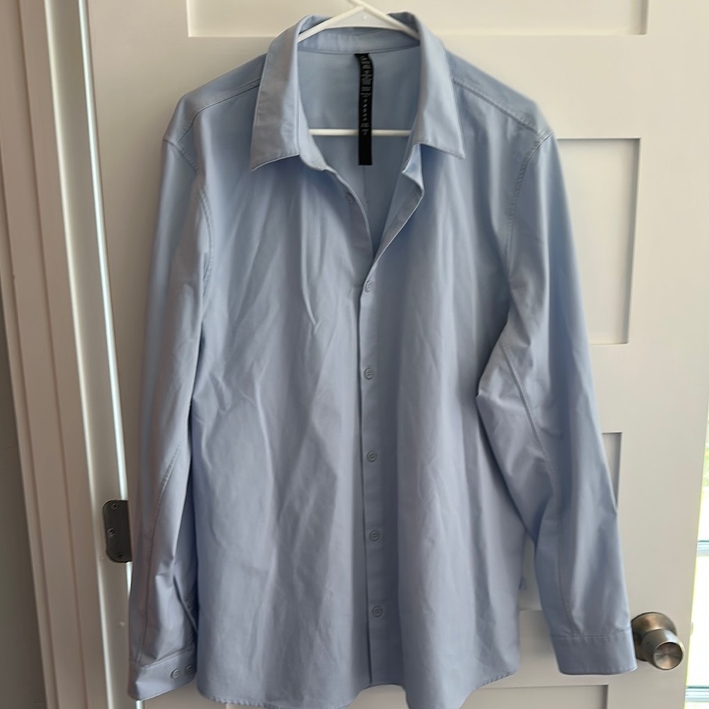 Lululemon Athletica Blue Casual Button Down Shirt